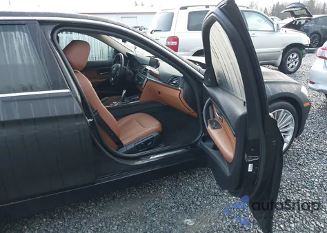 2013 BMW 335I из США, поврежденный, VIN WBA3A9C55DF476475